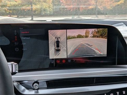 New 2026 Cadillac Lyriq V image 21