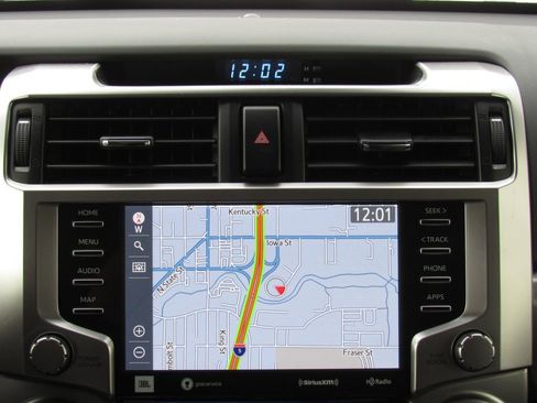 Used 2023 Toyota 4Runner Limited AWD/4WD image 30