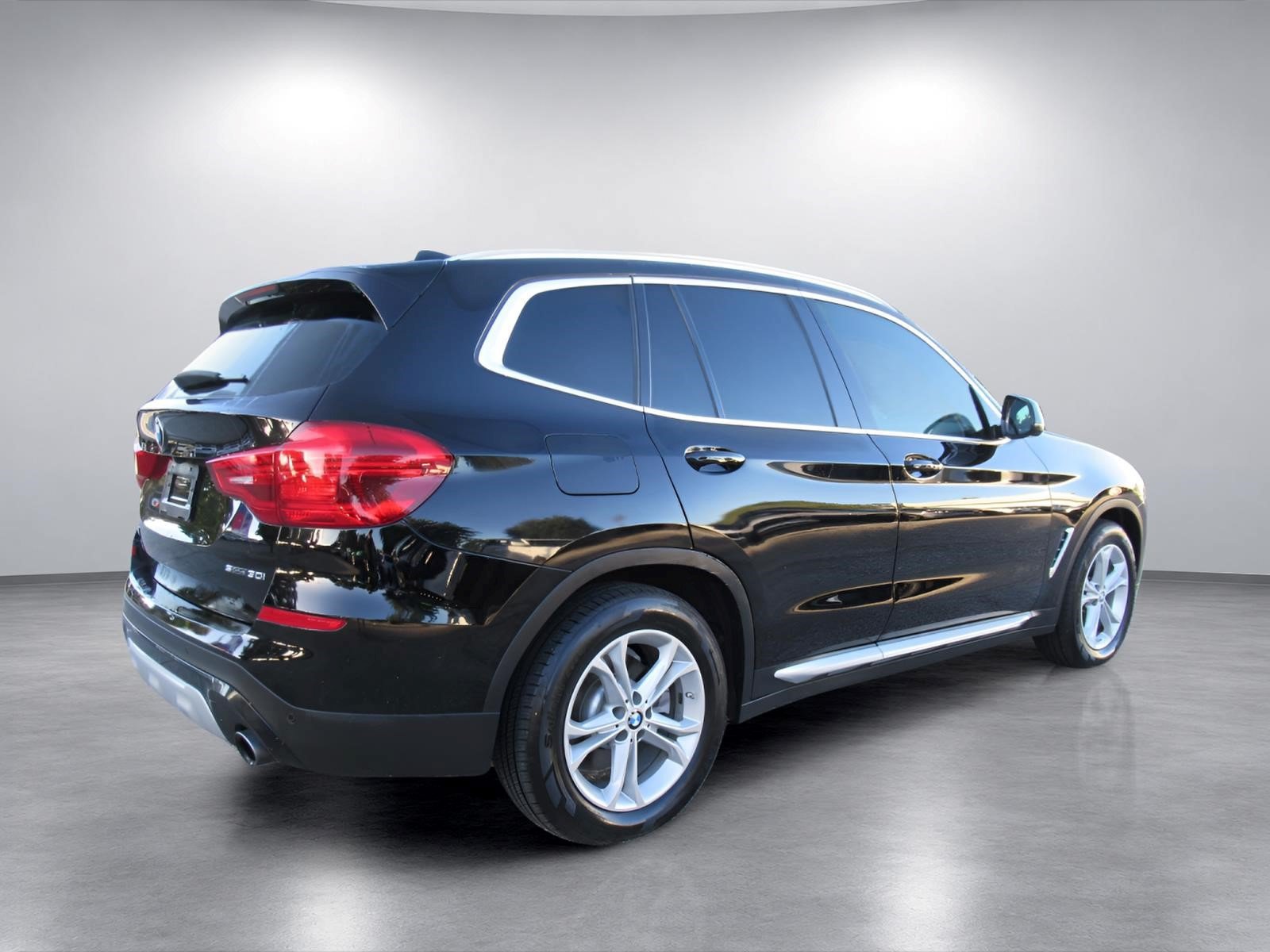 Used 2019 BMW X3 sDrive30i w/ Driving Assistance Package RWD image 6
