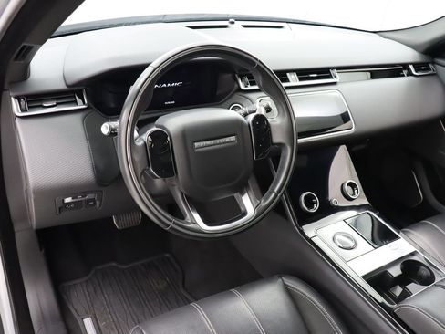 Used 2019 Land Rover Range Rover Velar R-Dynamic SE AWD/4WD image 17