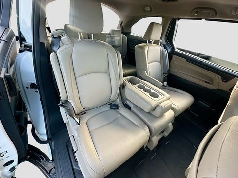 Used 2021 Honda Odyssey Touring image 29