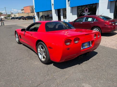 Used 1999 Chevrolet Corvette Coupe RWD image 8
