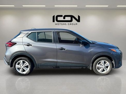 Used 2024 Nissan Kicks S image 6
