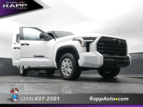 Used 2025 Toyota Tundra SR5 AWD/4WD image 40