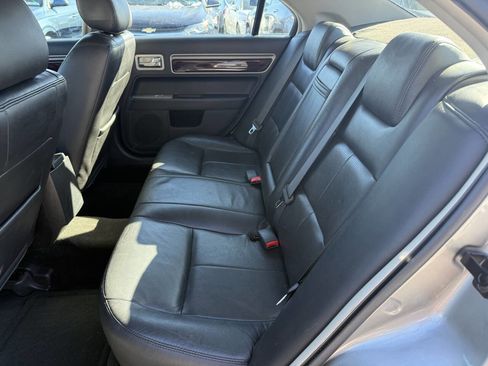 Used 2008 Lincoln MKZ Base AWD 4dr Sedan image 7