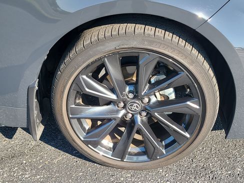 Certified 2025 Toyota Corolla SE w/ Convenience Package image 10