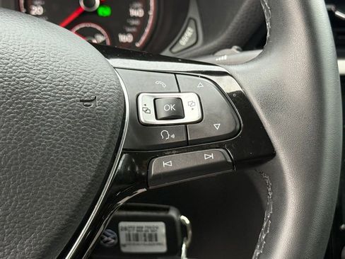 Used 2021 Volkswagen Passat 2.0T S w/ Luggage Net & Mats Package image 17