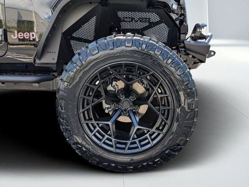 New 2026 Jeep Gladiator Mojave w/ Safety Group image 10