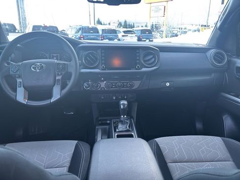 Used 2023 Toyota Tacoma TRD Off-Road image 29