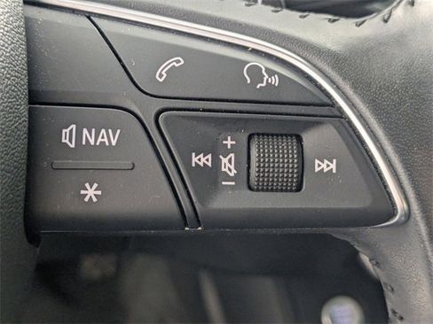 Used 2018 Audi Q5 2.0T Premium Plus w/ Premium Plus Package image 18