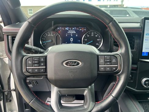 Used 2022 Ford Expedition Max Limited AWD/4WD image 18