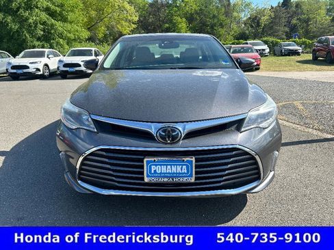 Used 2018 Toyota Avalon XLE Premium w/ All Weather Liner Package FWD image 9