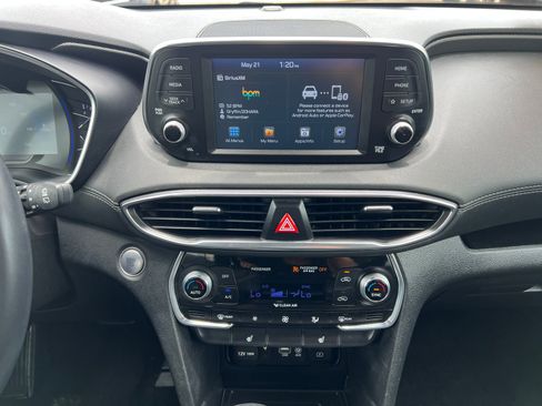 Used 2020 Hyundai Santa Fe SEL w/ Convenience + Premium Package FWD image 21