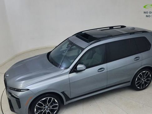 Used 2024 BMW X7 xDrive40i w/ Executive Package AWD/4WD image 87