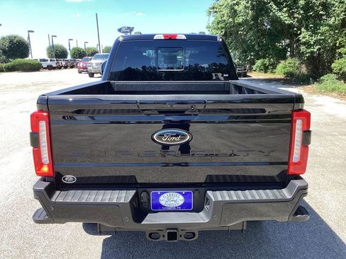 New 2026 Ford F250 Lariat w/ Black Appearance Package AWD/4WD image 7