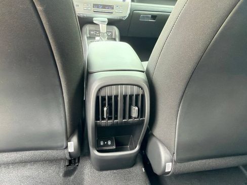 New 2027 Hyundai Kona SEL Sport AWD/4WD image 16