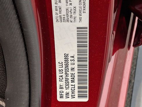Used 2025 RAM 1500 Limited AWD/4WD image 24