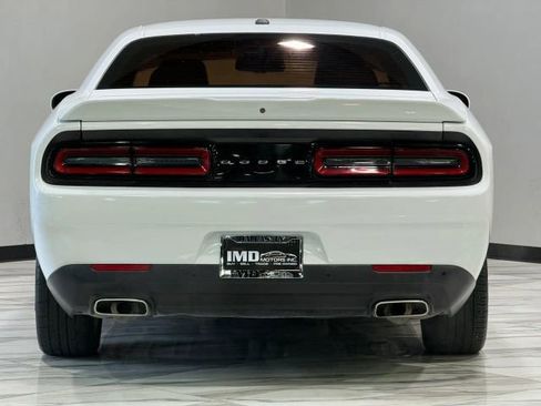 Used 2019 Dodge Challenger GT RWD image 8