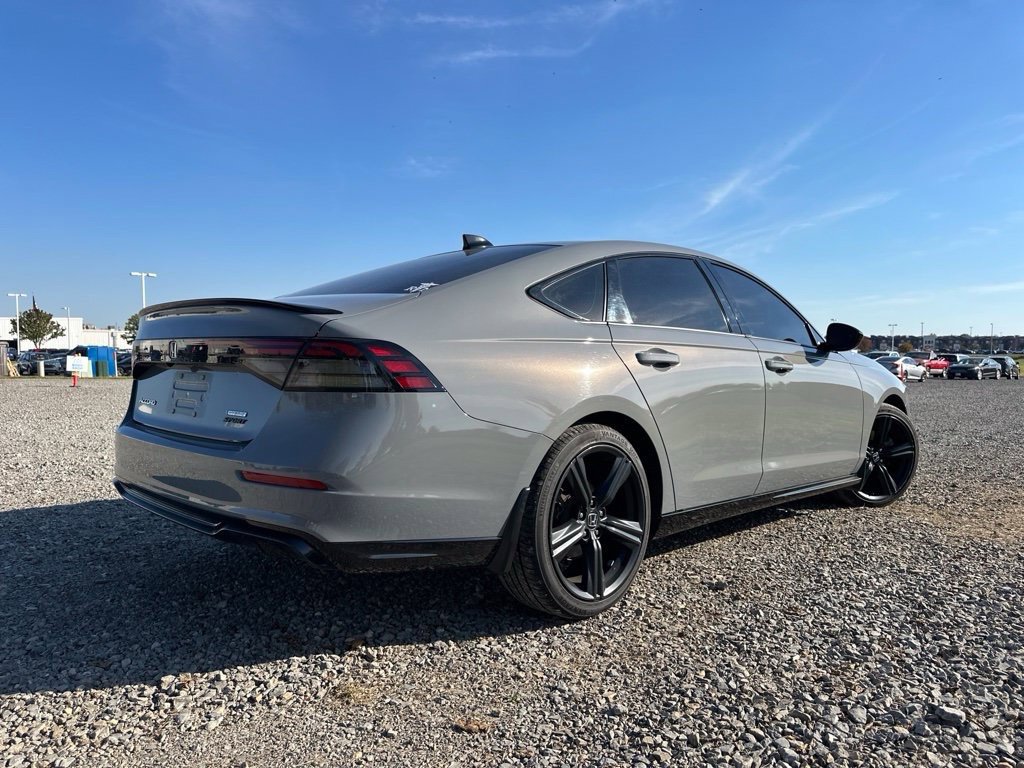 Used 2024 Honda Accord Sport image 12