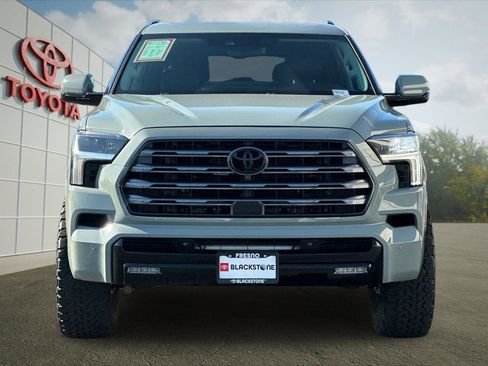 Used 2023 Toyota Sequoia Limited w/ TRD Off-Road Package AWD/4WD image 8