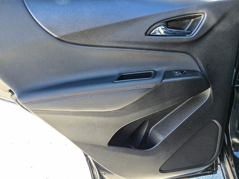 Certified 2024 Chevrolet Equinox RS w/ RS Leather Package image 28