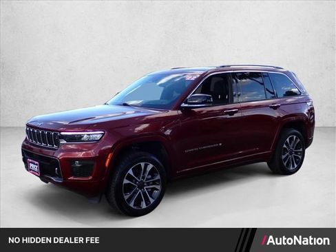 Used 2022 Jeep Grand Cherokee Overland w/ Adv Protech Group III AWD/4WD image 1