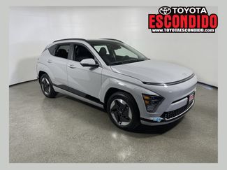 Used 2025 Hyundai Kona Limited FWD 360° Tour