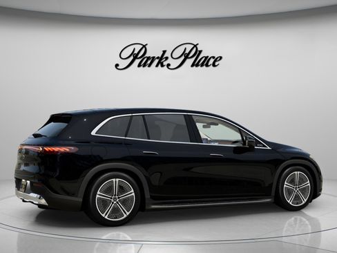 Used 2023 Mercedes-Benz EQS 450+ SUV image 23