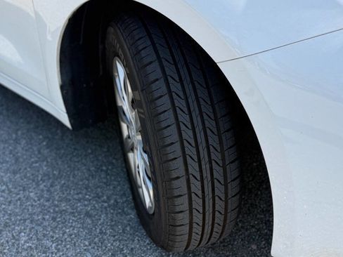 Used 2019 Kia Forte Sedan FWD image 15