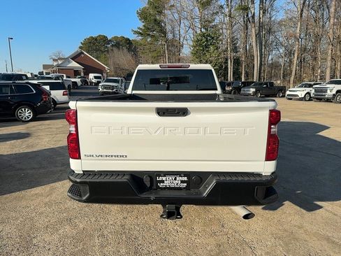 Used 2023 Chevrolet Silverado 2500 W/T w/ WT Convenience Package image 6