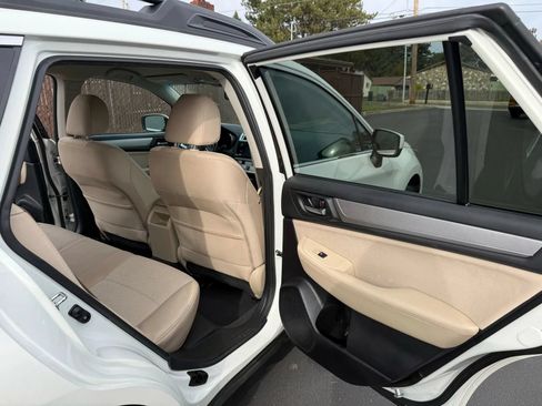 Used 2015 Subaru Outback 2.5i Premium AWD/4WD image 13