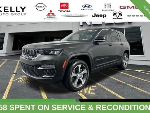 Used 2023 Jeep Grand Cherokee 4WD 4xe image 1