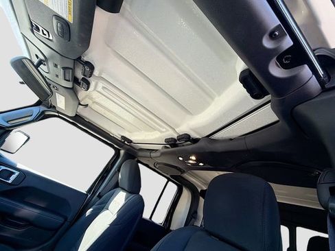 Used 2020 Jeep Gladiator Overland w/ Safety Group image 24