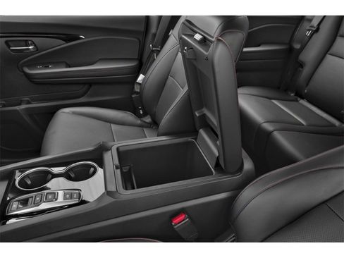 New 2026 Honda Ridgeline Black Edition image 11