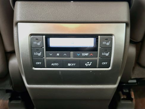 Used 2015 Lexus GX 460 w/ Premium Package AWD/4WD image 29