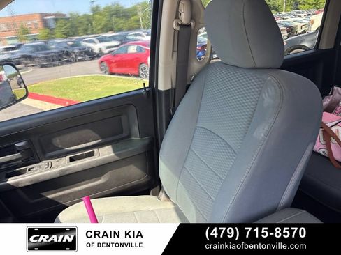 Used 2018 RAM 2500 Tradesman w/ Chrome Appearance Group AWD/4WD image 15