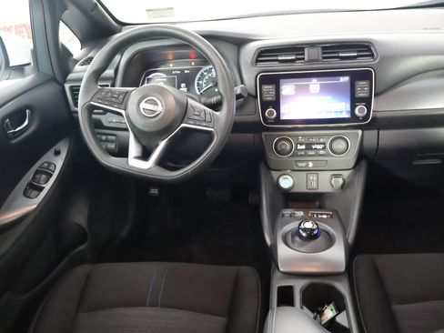 Used 2025 Nissan Leaf S FWD image 29