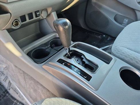 Used 2011 Toyota Tacoma 2WD Double Cab image 12