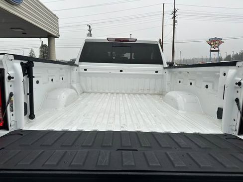 Used 2023 GMC Sierra 3500 SLT image 26