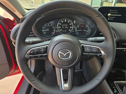 Used 2025 MAZDA MAZDA3 s FWD image 13