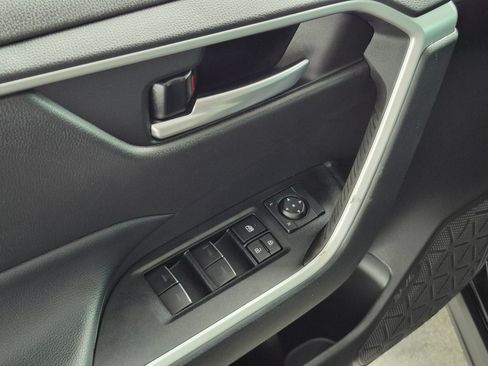 Certified 2025 Toyota RAV4 XLE Premium FWD image 9