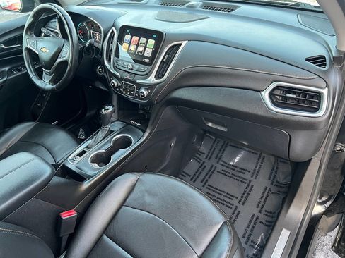 Used 2018 Chevrolet Equinox Premier FWD image 21