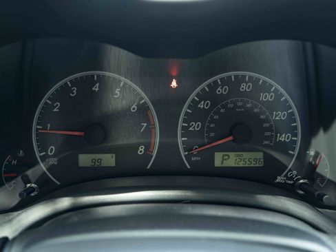Used 2013 Toyota Corolla L FWD image 20