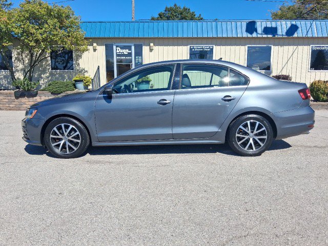 Used 2017 Volkswagen Jetta SE FWD image 7