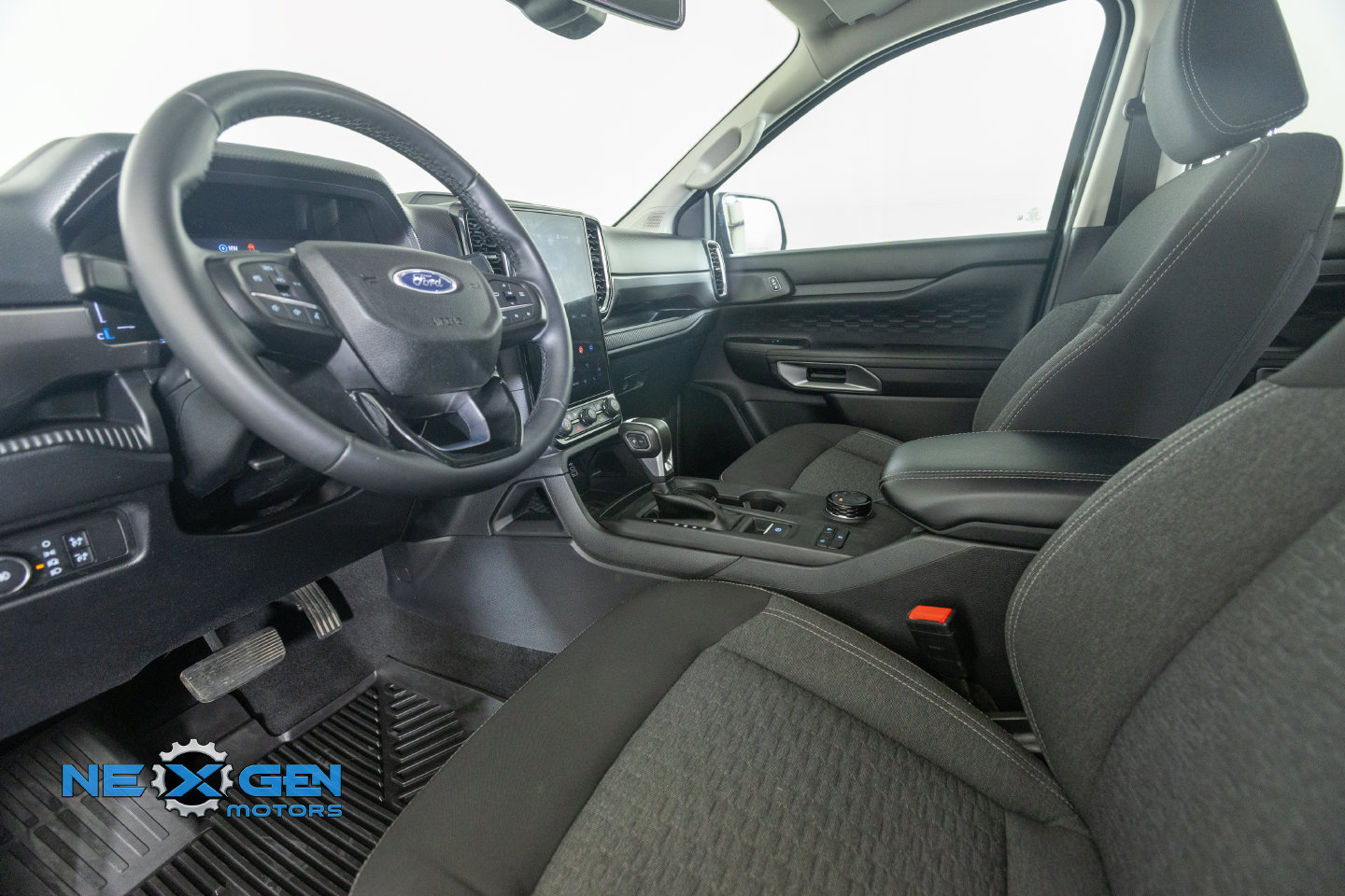 Used 2024 Ford Ranger XLT w/ Equipment Group 301A High AWD/4WD image 13