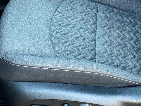 Used 2024 Chevrolet Equinox LT w/ LPO, Floor Liner Package image 19