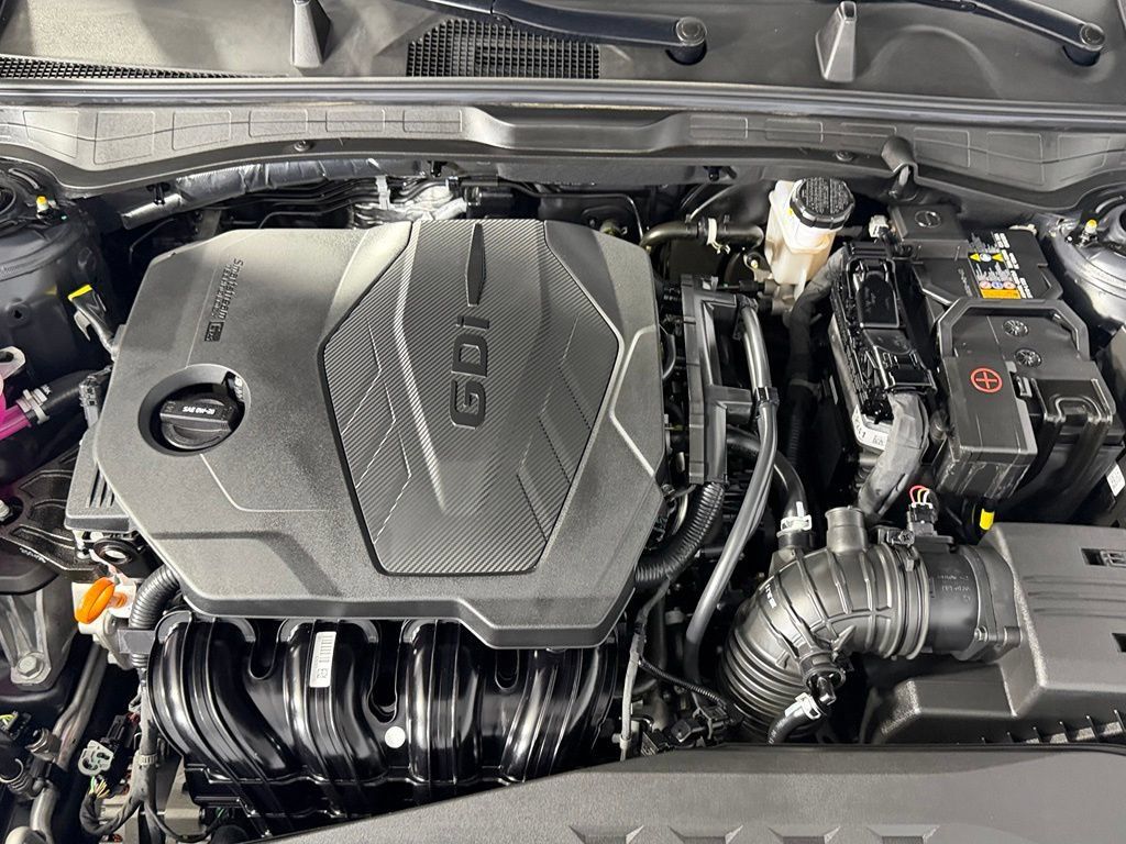 Used 2025 Hyundai Sonata SEL FWD image 19