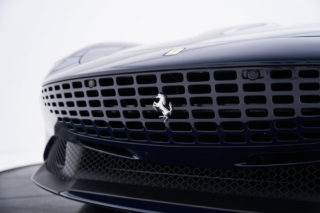 Used 2025 Ferrari Roma Spider RWD image 32