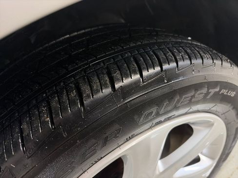 Used 2015 Buick Encore Leather image 9