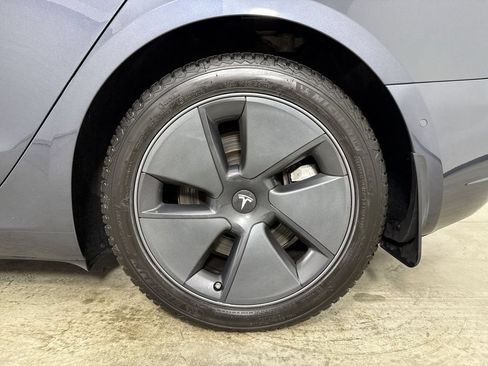 Used 2022 Tesla Model 3 Long Range AWD/4WD image 14